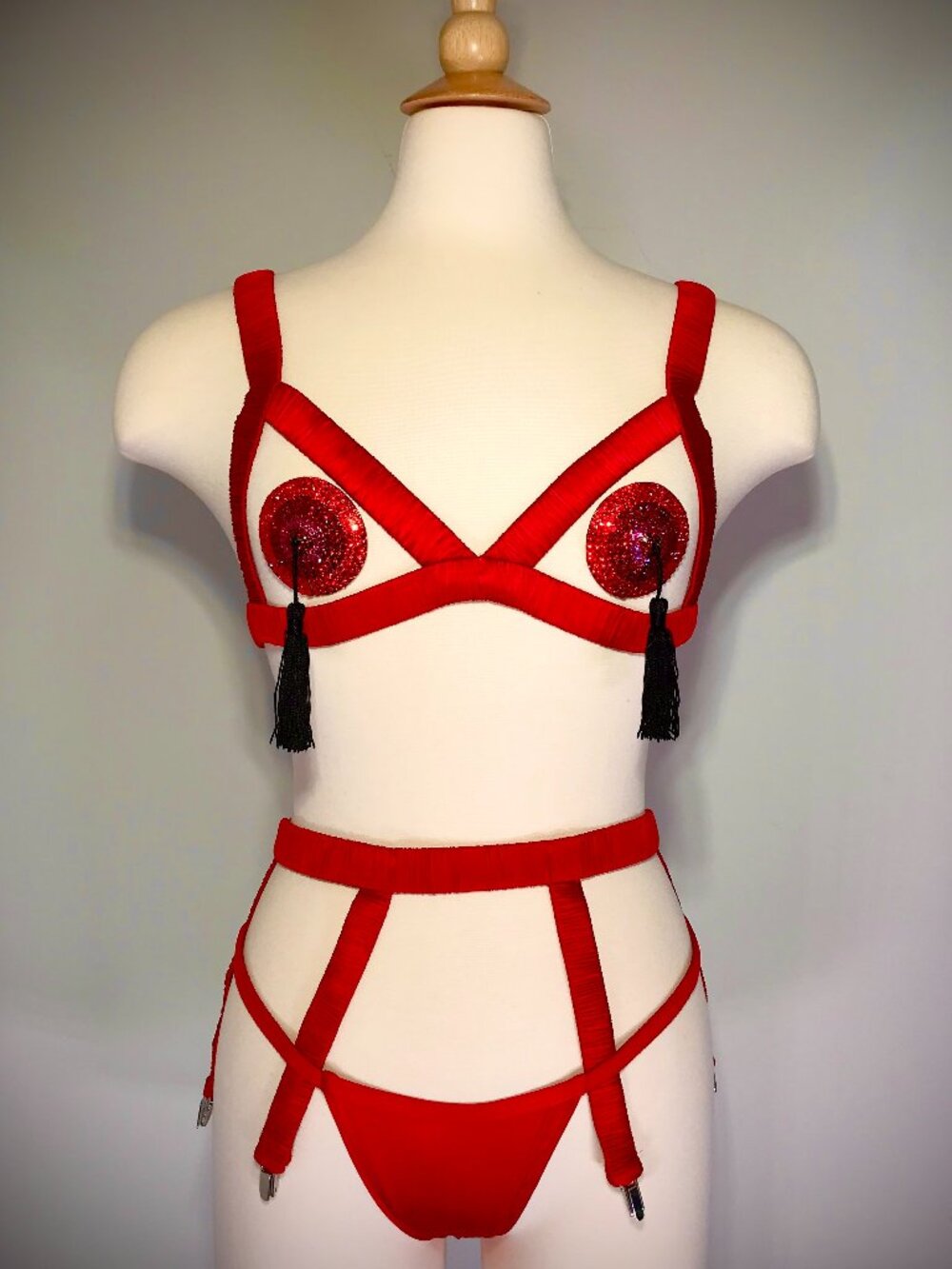 Kiki De Montparnasse Red Frame Bra set